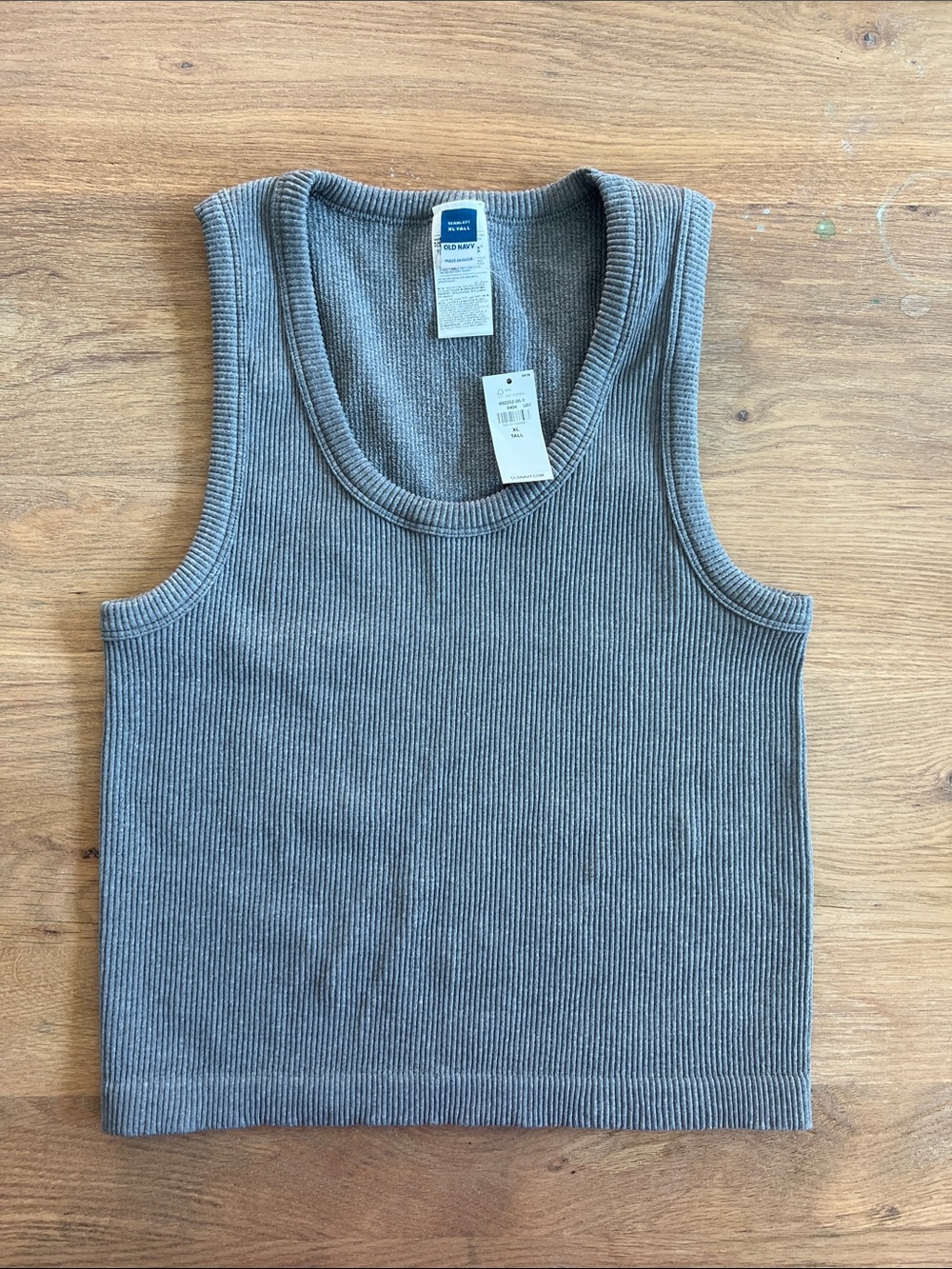 Old Navy Exhale Seamless Fitted Rib Tank Heather Gray